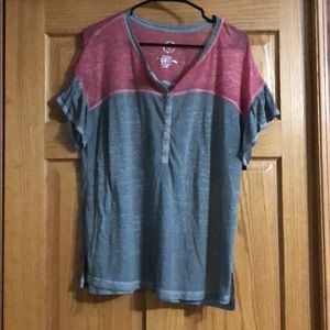 24/7 Maurices Short Sleeve Shirt